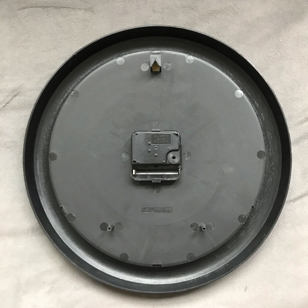 Sold! Y2K *NSYNC clock - Picture 2 of 5